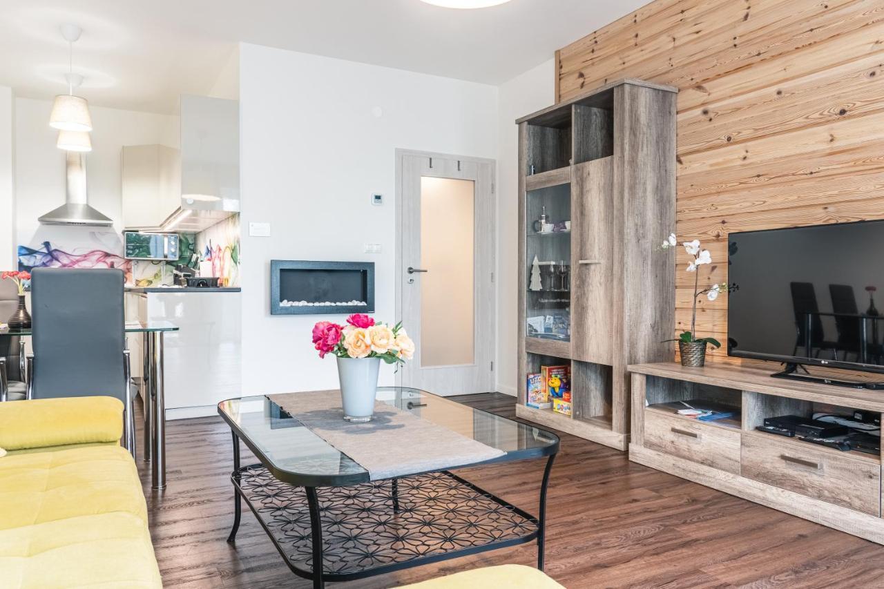 Apartment Lucy - Primo Tatry Stary Smokovec Vysoke Tatry Luaran gambar